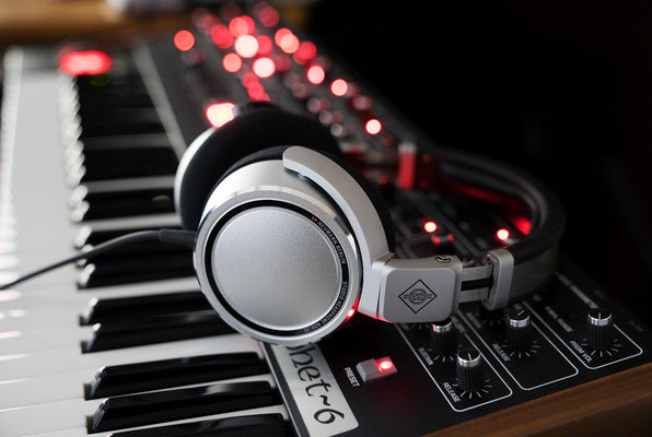 Neumann NDH 20